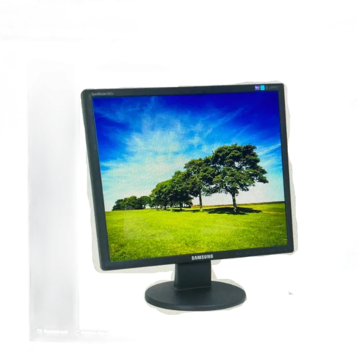 SAMSUNG SYNCMASTER 943NPLUS 19 İNÇ KARE SİYAH 1280X1024 LCD Monitör(2 EL Ürün)
