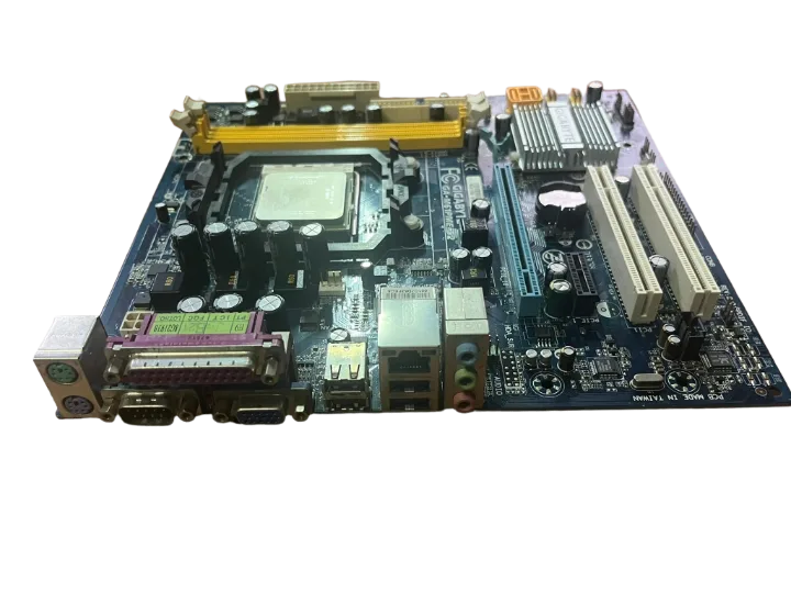 GİGABYTE Ga-m61pme-s2 REV.2.0 SOKET AM.2 DDR2 AMD Anakart 2 EL ÜRÜN