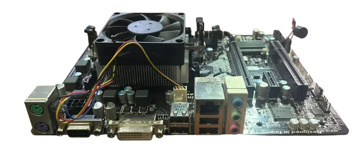 GIGABYTE Ga-f2a55m-ds2 AMD DDR3 Soket FM.2 Matx Anakart+cpu+fan(2 EL Ürün)