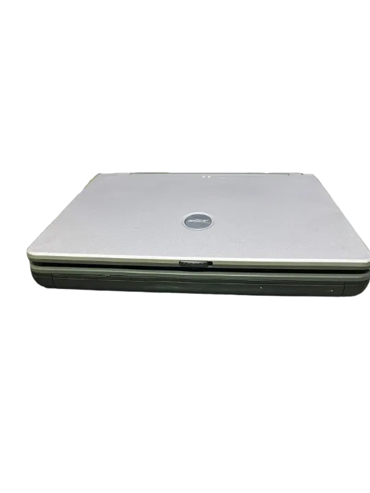 Acer TRAVELMATE 2000 İNTEL CELERON 2.6GHZ DİZÜSTÜ BİLGİSAYAR (retro)