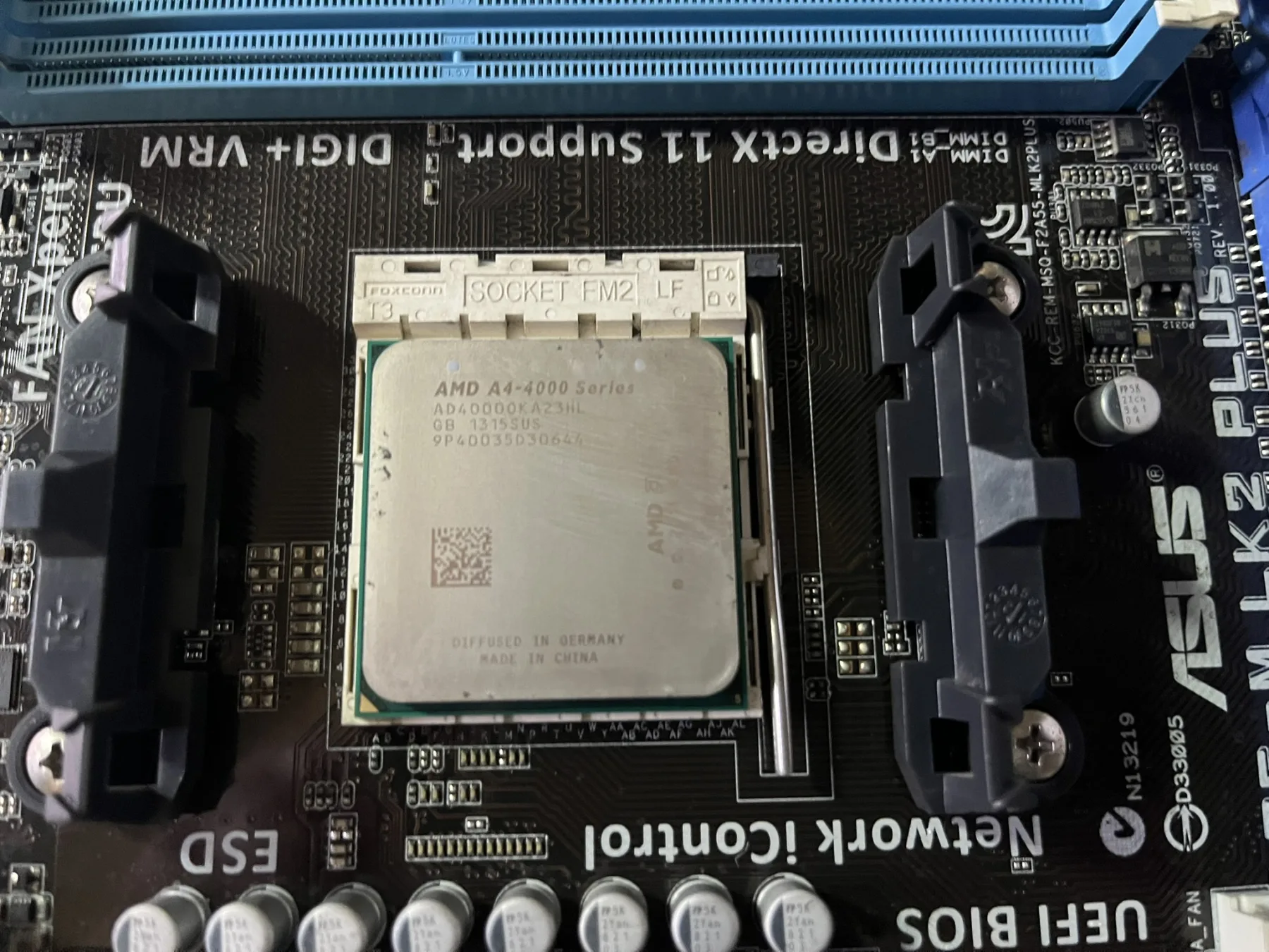 Asus F2a55-m LK2 PLUS REV1.0 AMD A55 DDR3 Soket FM.2 Matx Anakart