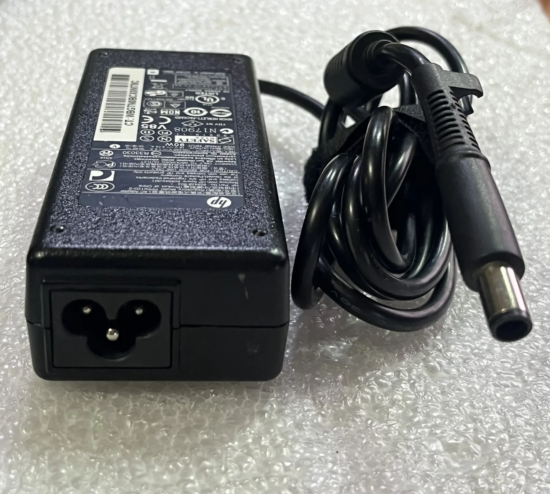 HP PPP012D 19V 4.74A 90W BÜYÜK İĞNE UÇLU LAPTOP ADAPTÖR 2 EL ÜRÜN