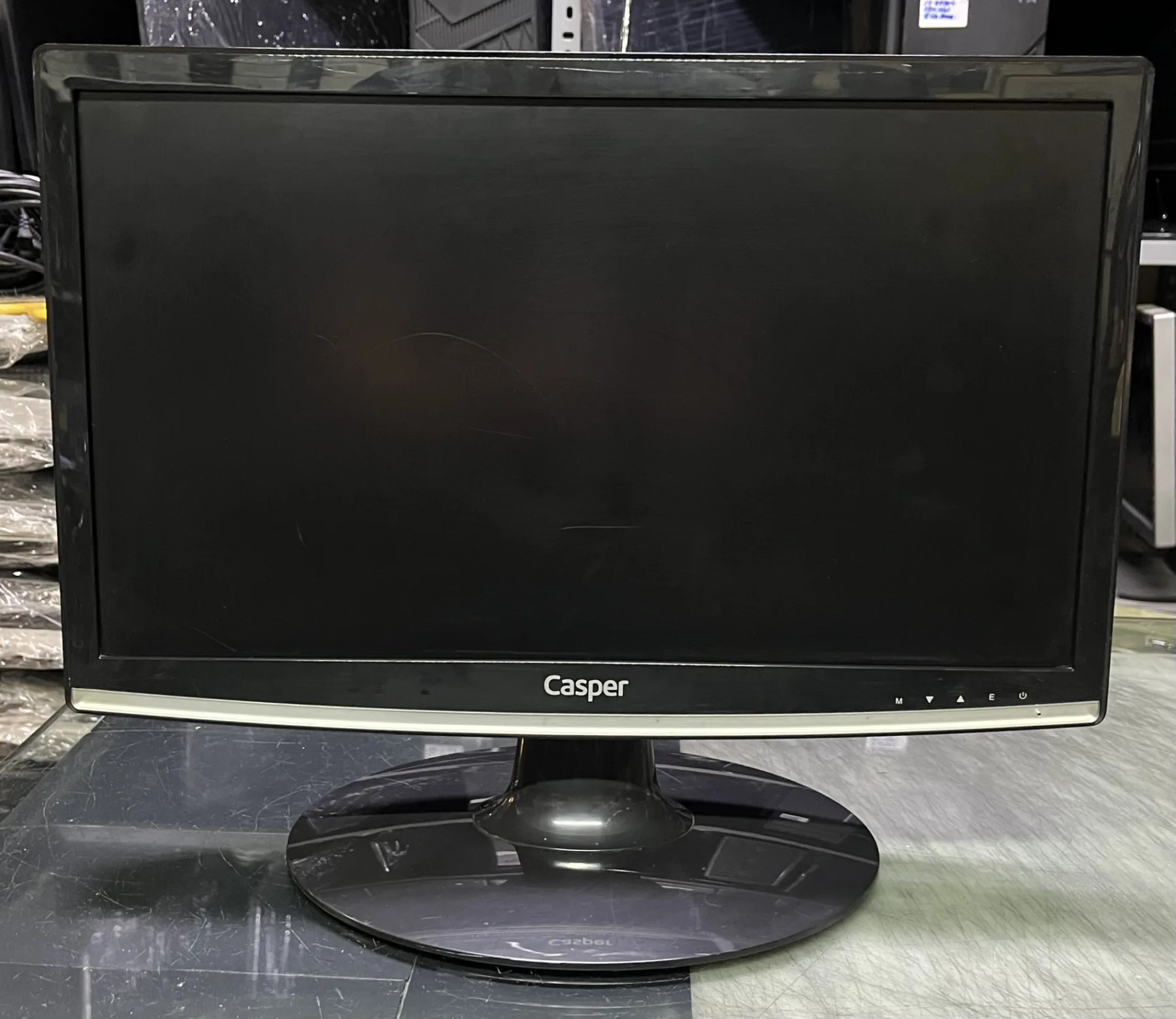 CASPER 9809B 18.5 İNÇ SİYAH WİDESCREEN LCD MONİTÖR UYGUN FİYATLI
