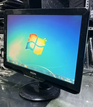 PHILIPS 192E WİDESCREEN SİYAH 18'5 İNÇ LCD MONİTÖR (2 EL Ürün)