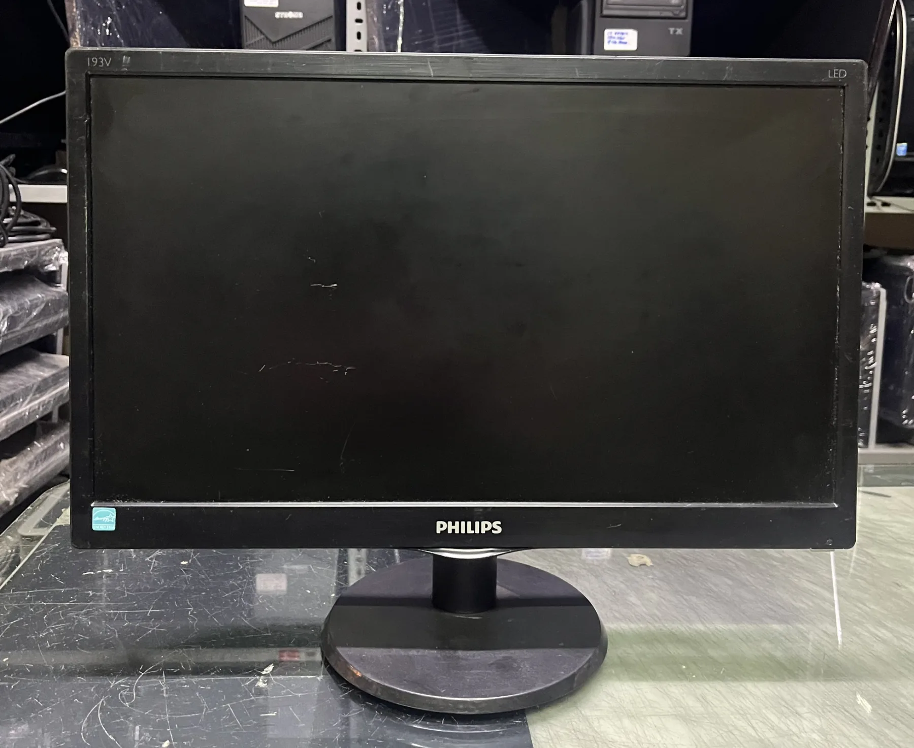 PHILIPS 193V5L 18.5 İNÇ WİDESCREEN LED MONİTÖR UYGUN FİYATLI
