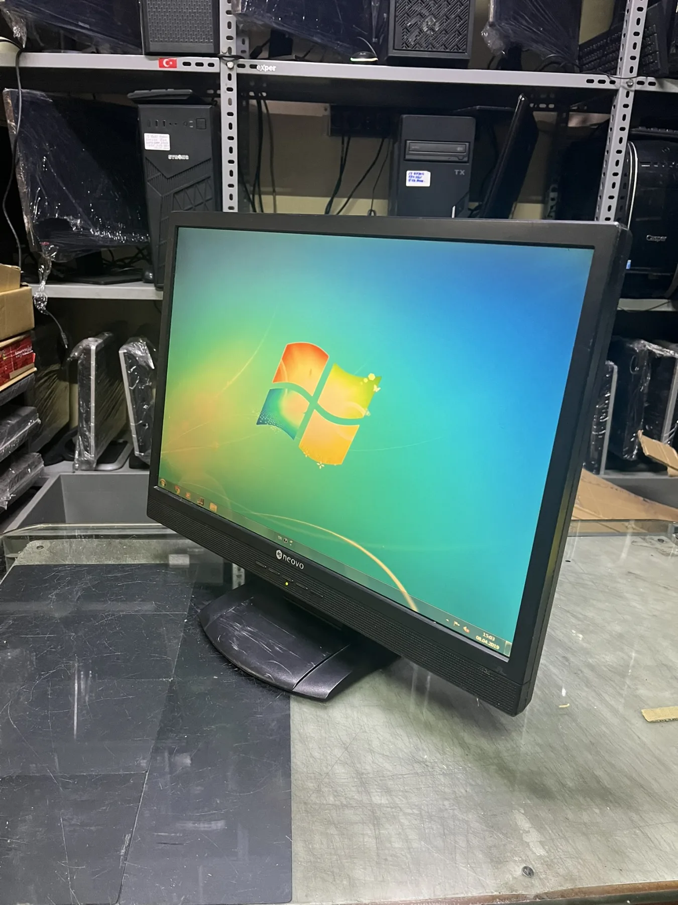 AG NEOVO H-w22 22 İNÇ WİDESCREEN SİYAH LCD MONİTÖR UYGUN FİYAT