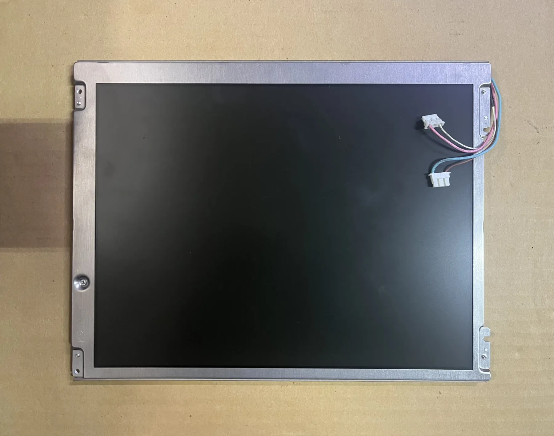 SHARP LQ121S1LG44 12.1 İNÇ Tft-lcd EKRAN PANEL 800X600